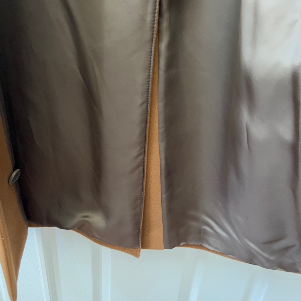 Hugo Boss De Tomaso Vintage Brown Wool Over Coat, Made in Italy, Size 42R - Picture 7 of 16